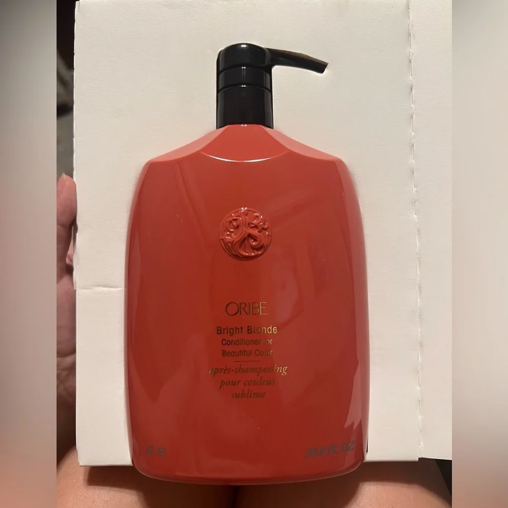 BRIGHT BLONDE CONDITIONER FOR BEAUTIFUL COLOR - LITER - Picture 2 of 3